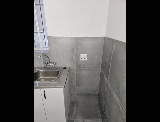 2 BEDROOM APARTMENT TO LET IN MORGENSTER